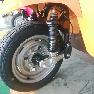 Globaler Motorisierter Gas-Tricycle Tuk Tuk mit 300-400 kg Nutzlastkapazität von OEM Zongshen