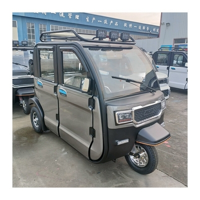 Leistungsfähigkeit ≥ 25° Fahrleistung 50-70 km Chinesische Elektromotorräder Dreirad