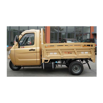 Geschlossenes Benzinfrachtdreirad mit einem Bremsgewicht von 500 kg oder mehr und einem 1000 Watt starken Motor